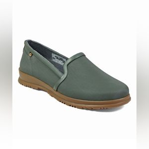 BOGS sage green Waterproof loafers. Women's 8